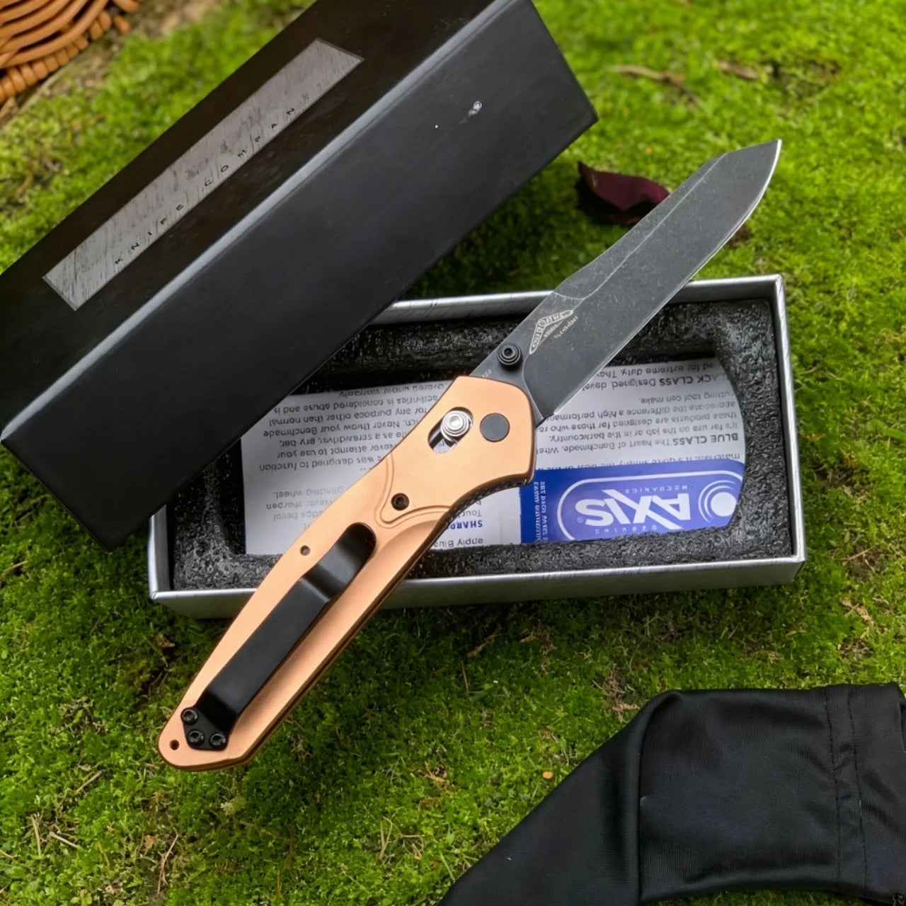 1PC,Aviation aluminum handle +S30V white knife, EDC tool, outdoor camping tactical folding knife, gift, collection.